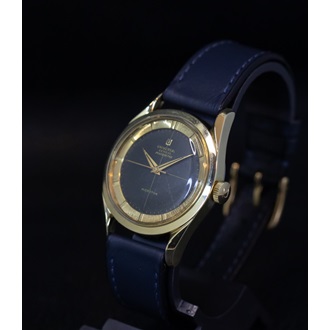 Universal Geneve Polerouter