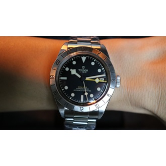 Relógio Tudor Black Bay Pro Preto