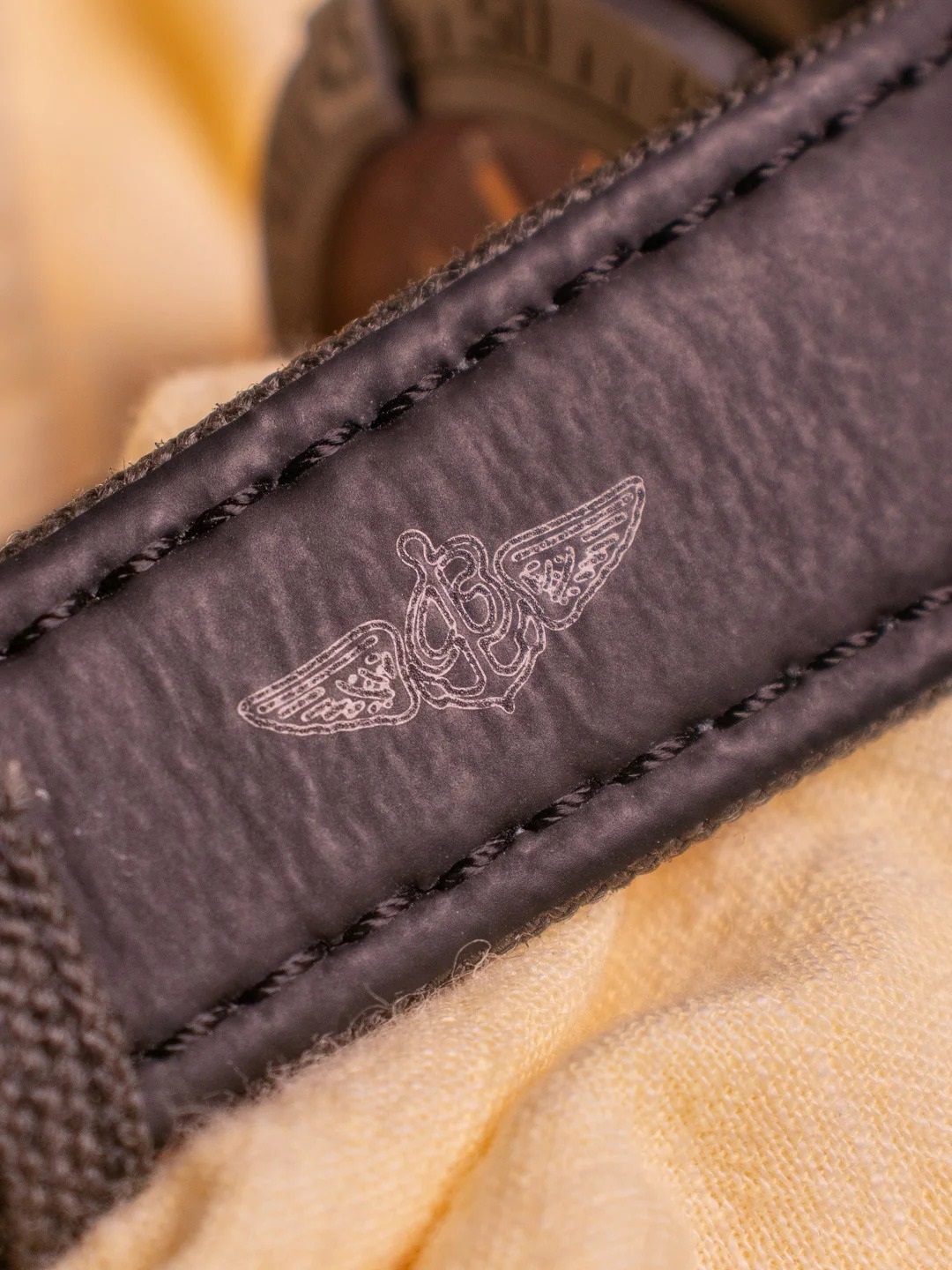 BREITLING AVENGER BLACKBIRD