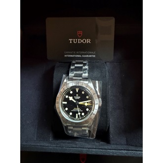Relógio Tudor Black Bay Pro Preto