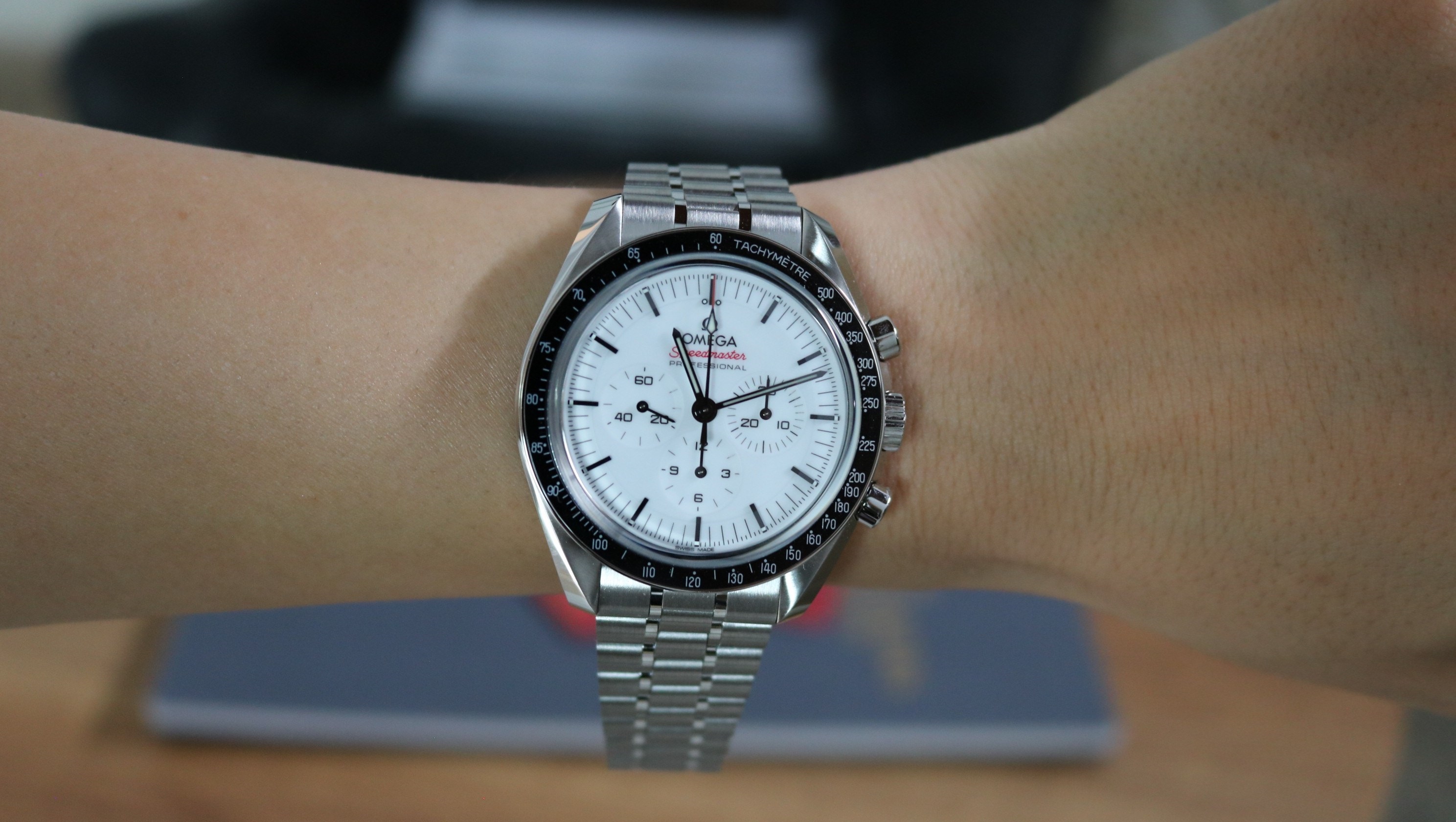 Relógio Omega Speedmaster Moonwatch Professional