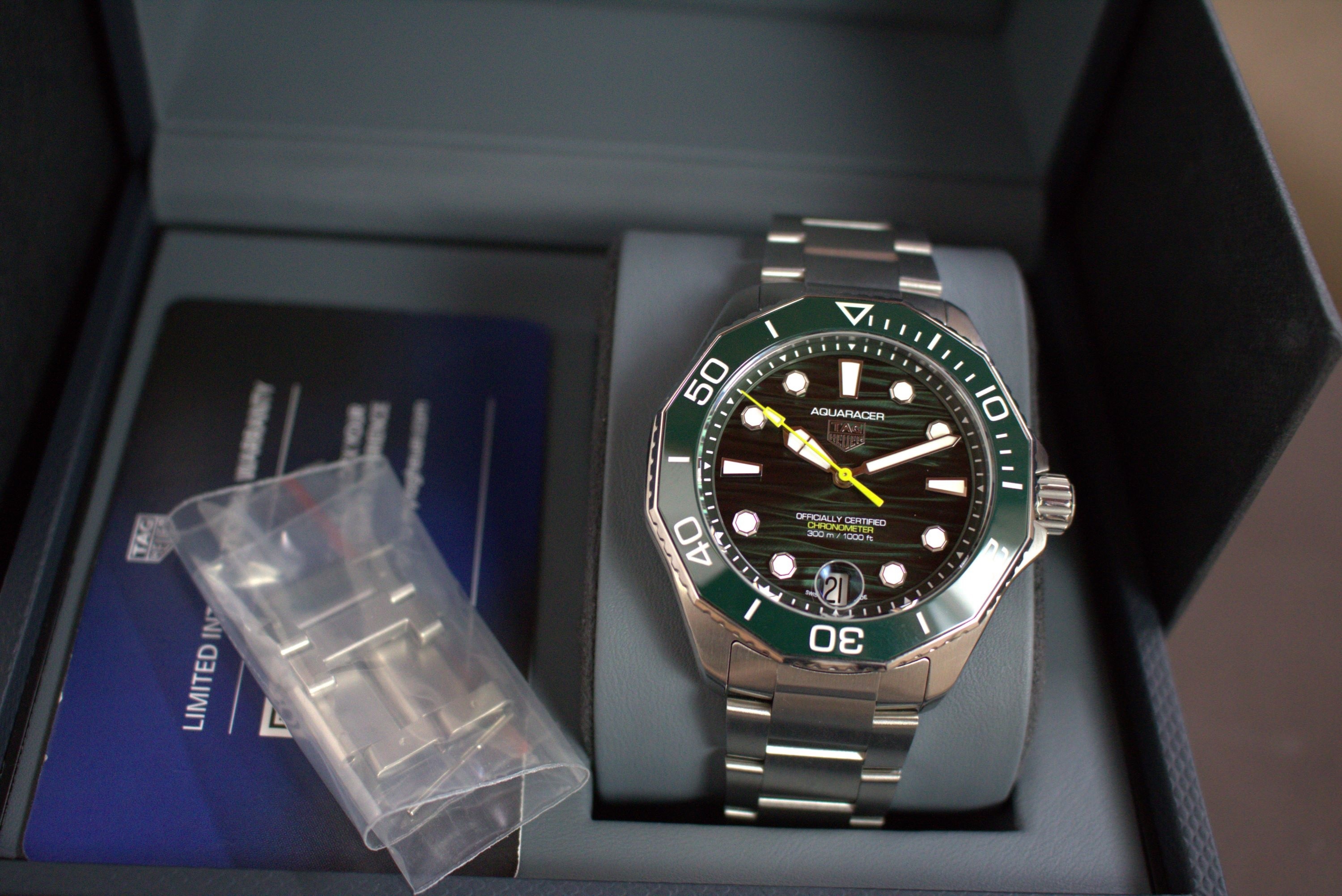 Relógio Tag Heuer Aquaracer Profissional Date 300 Automático Verde