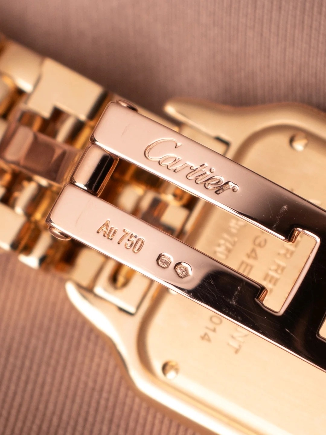 CARTIER PANTHÈRE YELLOW GOLD