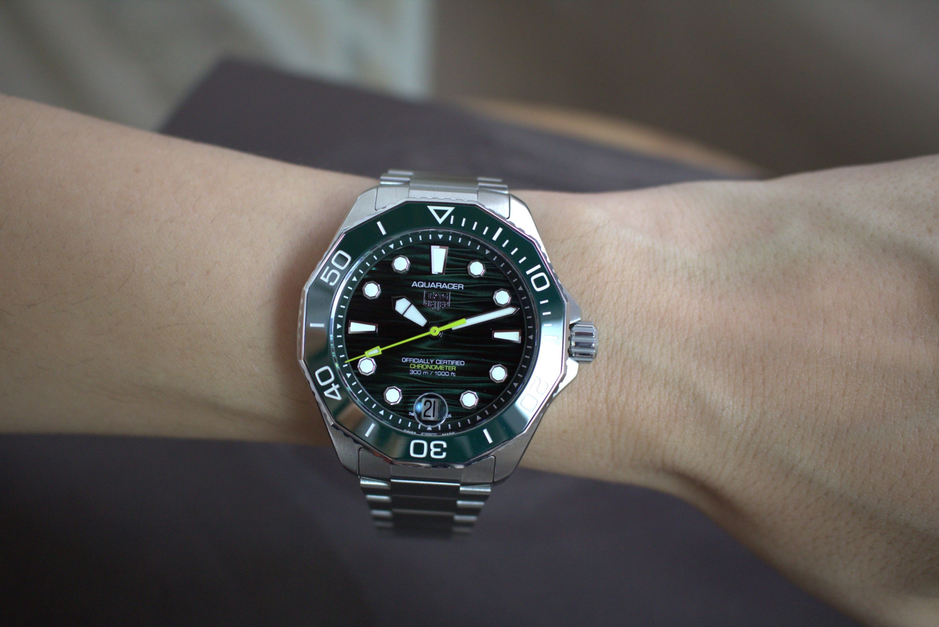 Relógio Tag Heuer Aquaracer Profissional Date 300 Automático Verde