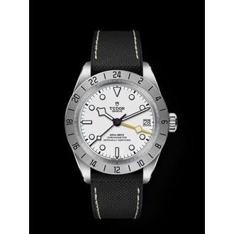 Relógio Tudor Black Bay Pro